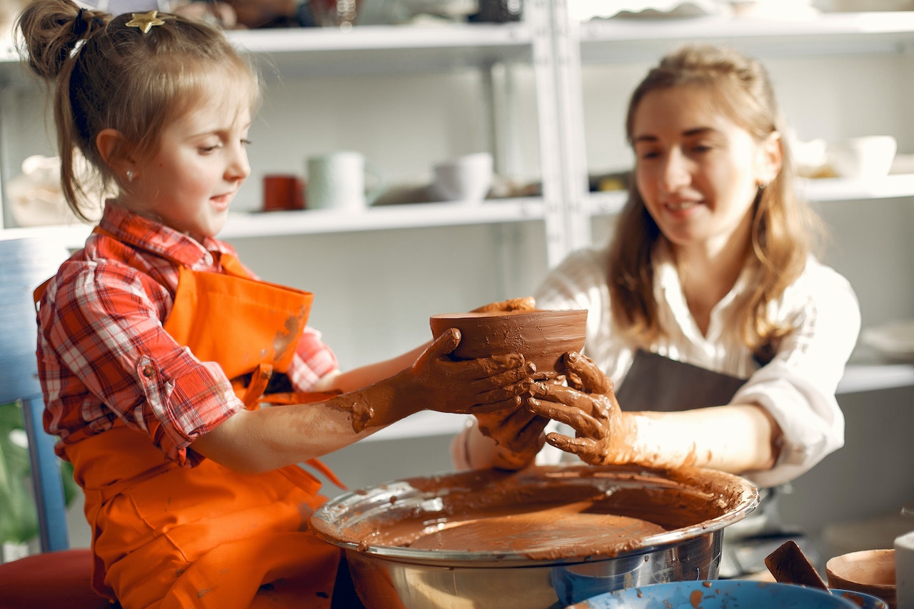 Ateliers de moulage pour enfants: apprenez à créer vos propres moules en alginate